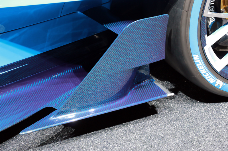 Illustration for article titled Bugatti's Awesome Virtual Concept Looks Real Enough To Race Offline